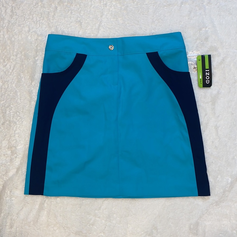 NWT IZOD Golf Skort‎